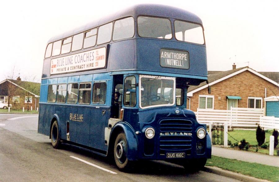  Leyland Titan PD3A/1 Roe (H42/31RD) 1965 года  (фото 1 из 2)